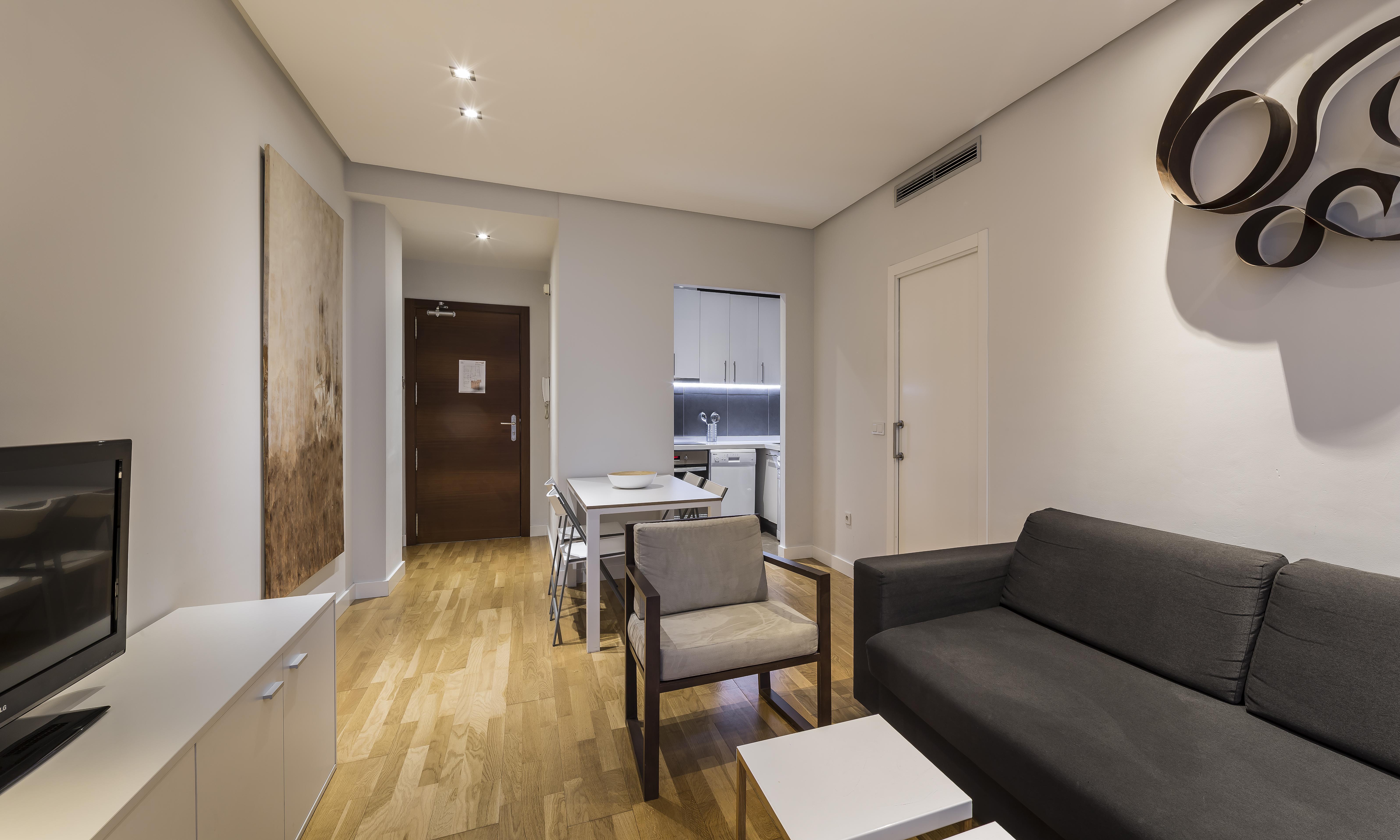Mon Suites Catedral Valencia Exterior photo