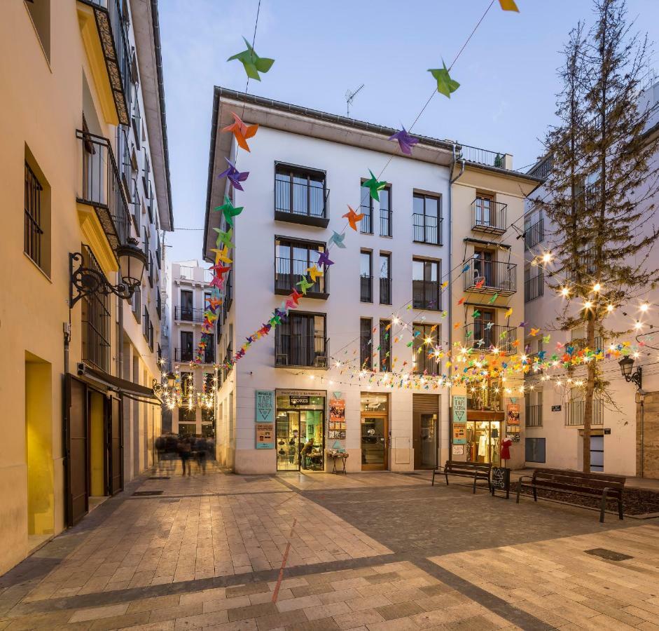 Mon Suites Catedral Valencia Exterior photo